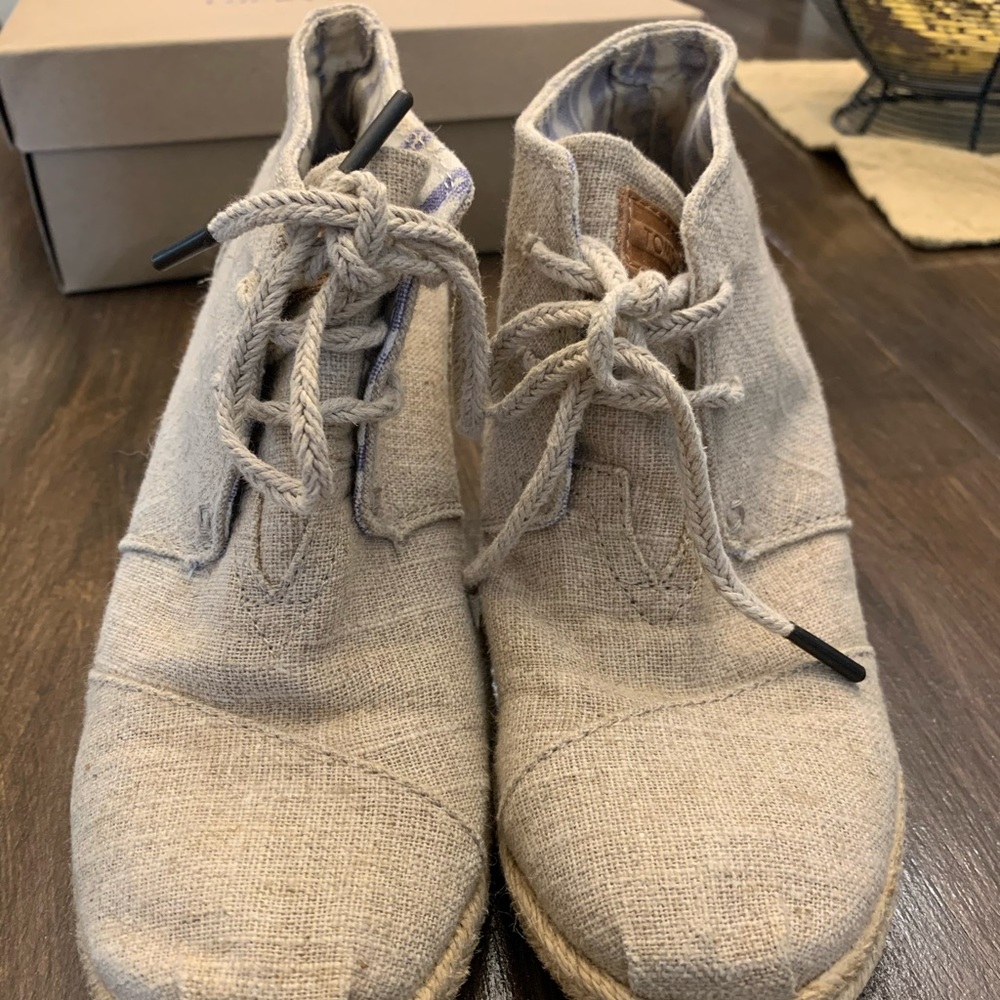 Toms Wedges
